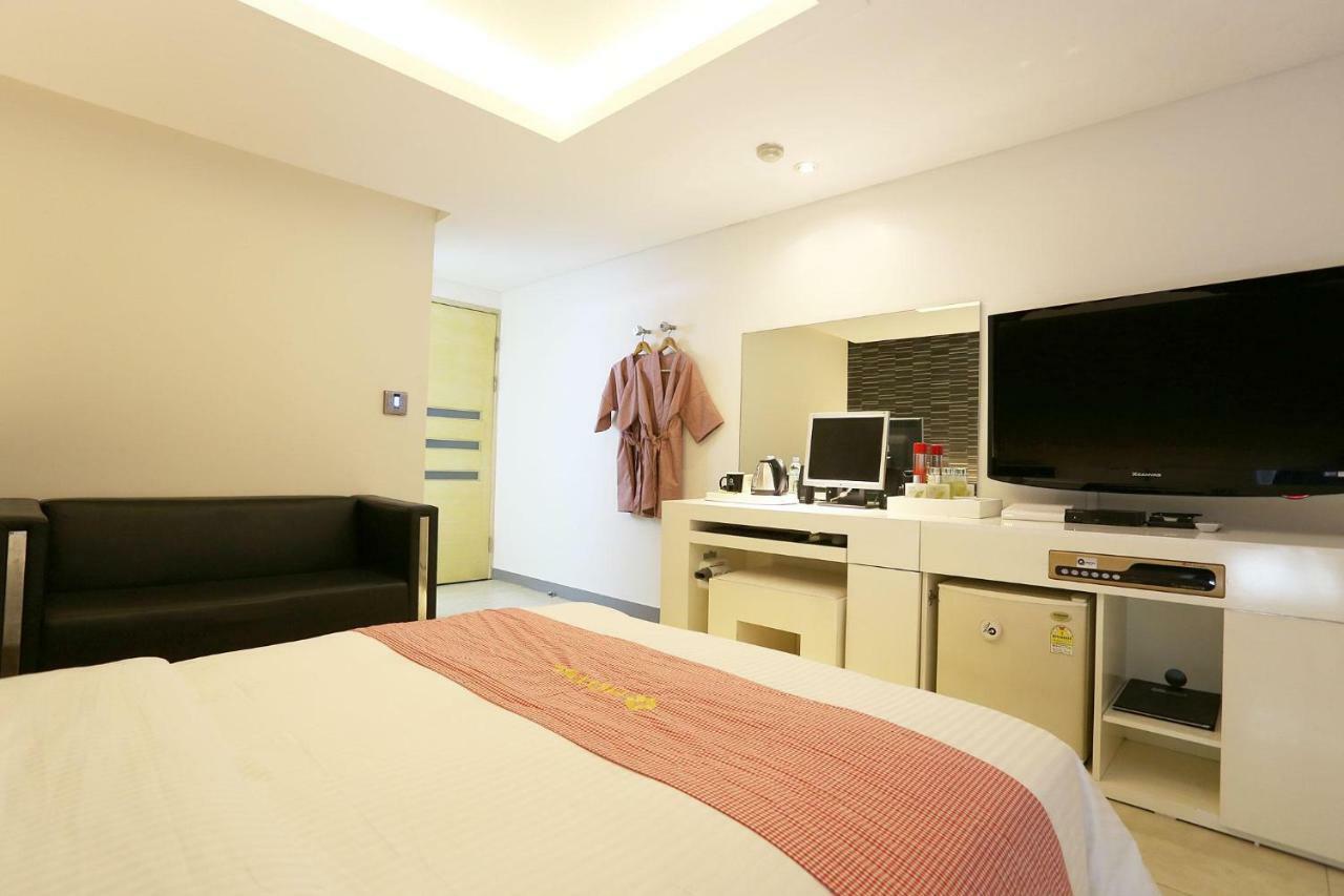 Q Hotel Paju Zewnętrze zdjęcie