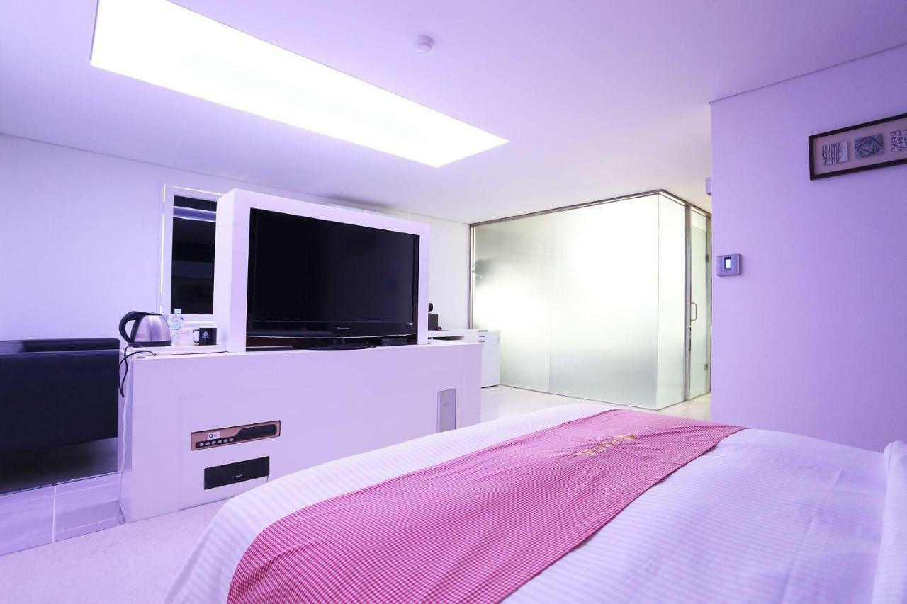 Q Hotel Paju Zewnętrze zdjęcie